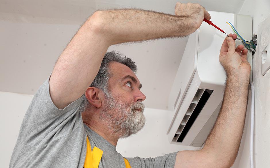 travail électricien Paris 5